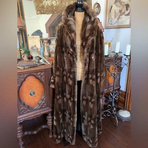 Cassini Jackets & Blazers - Vintage Epic 30's-inspired Gatsby-inspired Full Length Exotic Faux Fur Long Coat